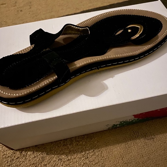 Sandals - Picture 2 of 3